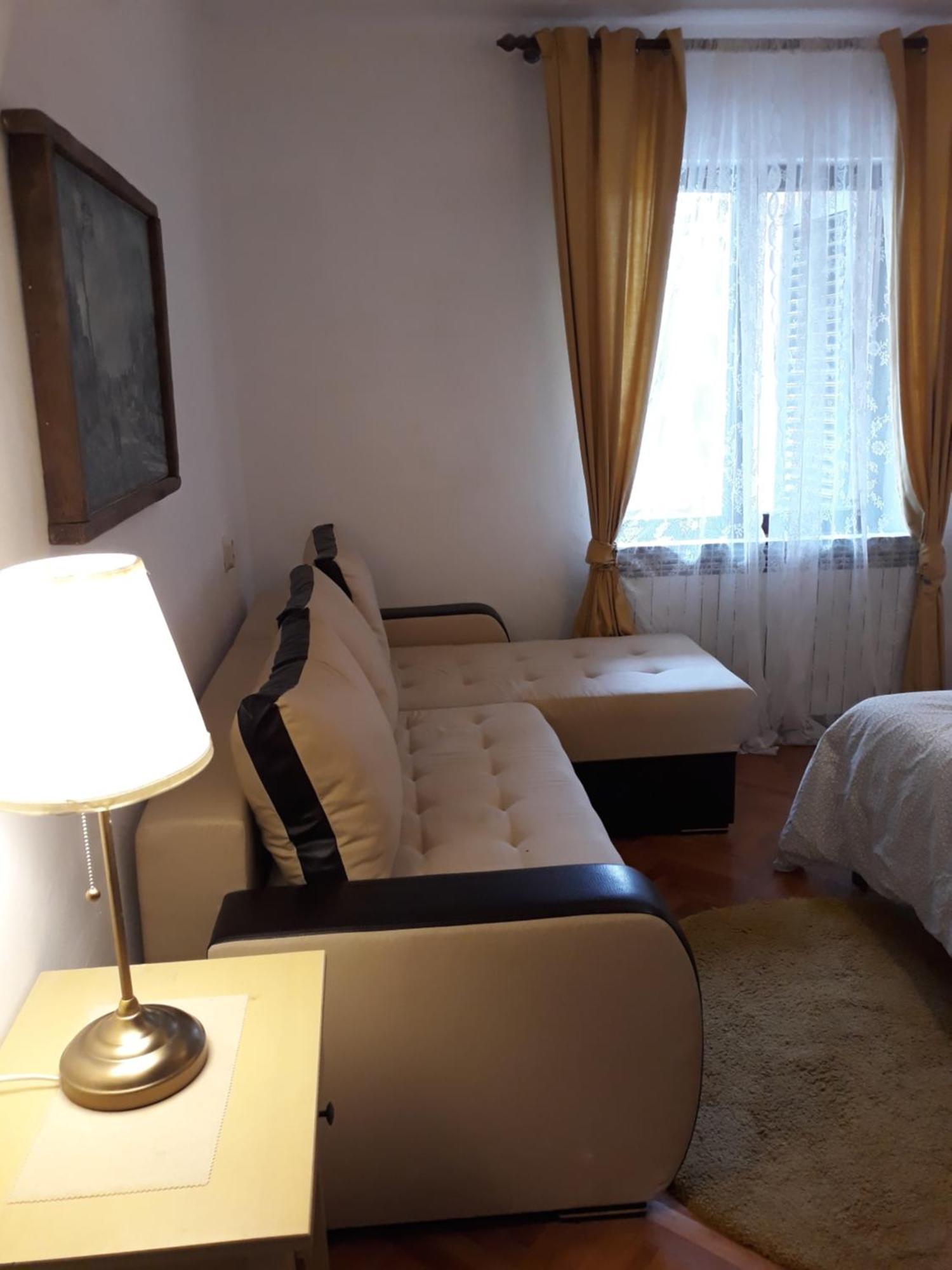 Apartments Garden โรวีน ภายนอก รูปภาพ