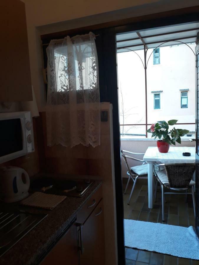 Apartments Garden โรวีน ภายนอก รูปภาพ